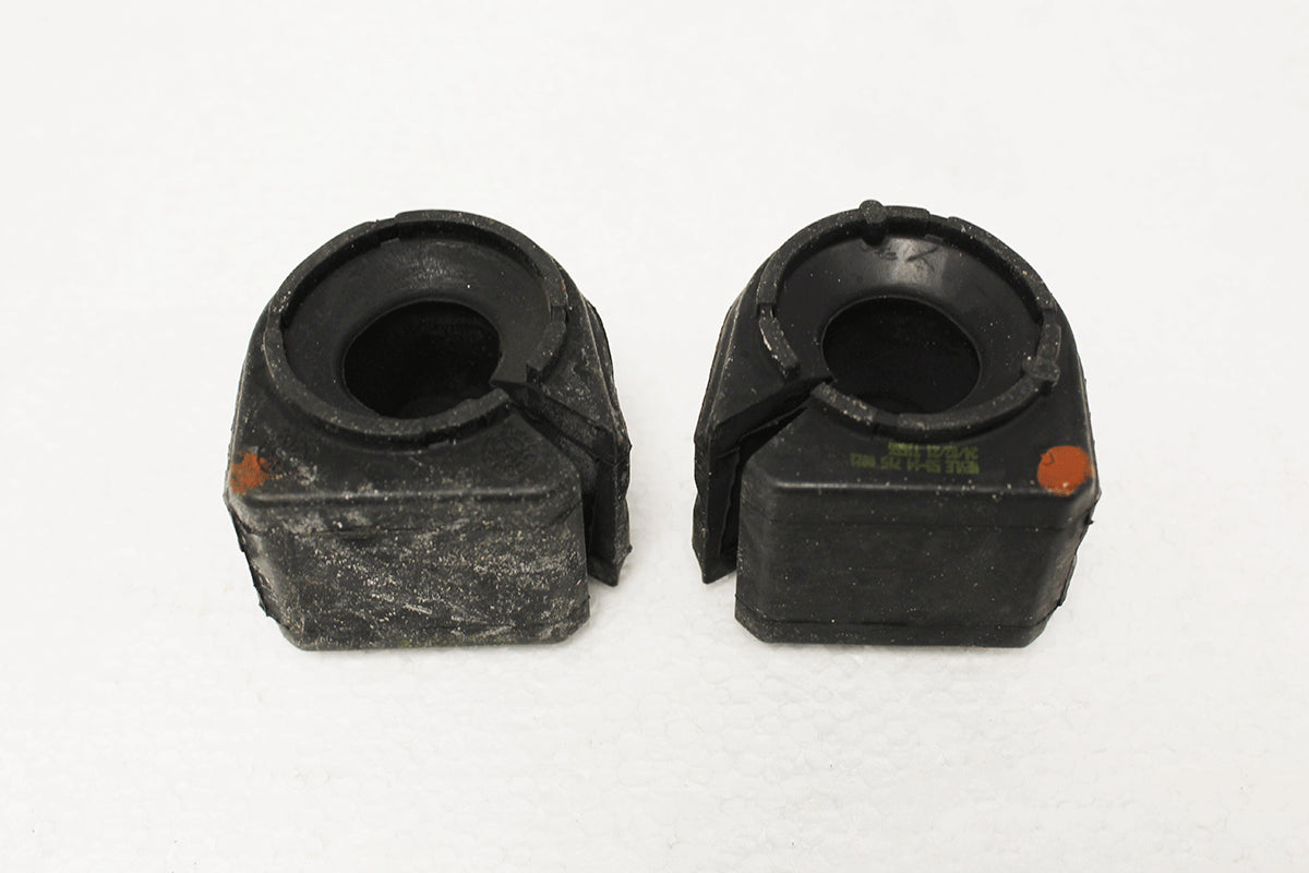 LR033238M - BUSH MOUNTING-ANTI ROLL BAR-REAR L405/L462 From PR2 MEYLE