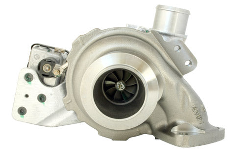 LR042752 - TURBOCHARGER - ASSEMBLY - TD4 2.2 DIESEL - Suitable for Defender 2007 Onwards From PR2 GARRETT