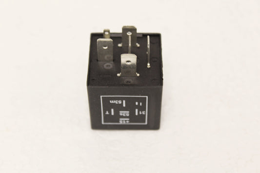 LR057366G - RELAY - WIPER DELAY - Suitable for Defender 2007 Onwards From PR2 HELLA