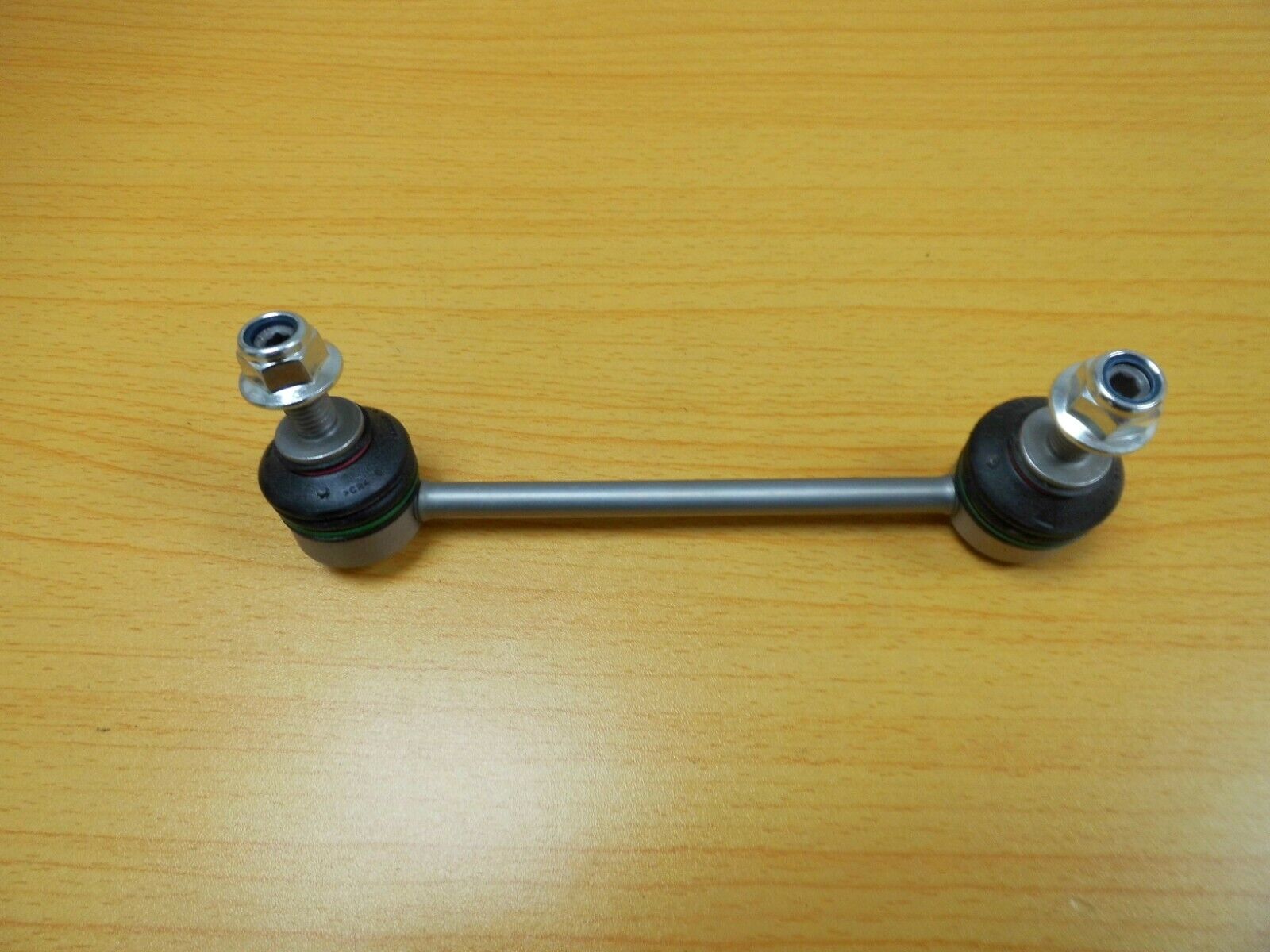 LAND ROVER DISCOVERY SPORT REAR RH ANTI ROLL BAR LINK LR061271