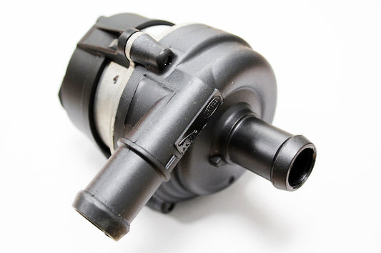 LR067228G - PUMP-COOLANT-AUXILLARY 3.0SC 5.0SC L405;L462;L494;L663 From PR2 ALLMAKES OE