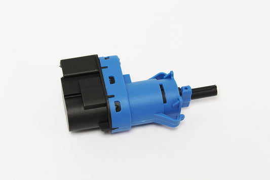 LR072647A - SWITCH - STOP LIGHT - Suitable for Range Rover 2013 Onwards, Discovery 4 & 5 & Range Rover Sport 2010 and Onwards From PR2 AUTOTEC