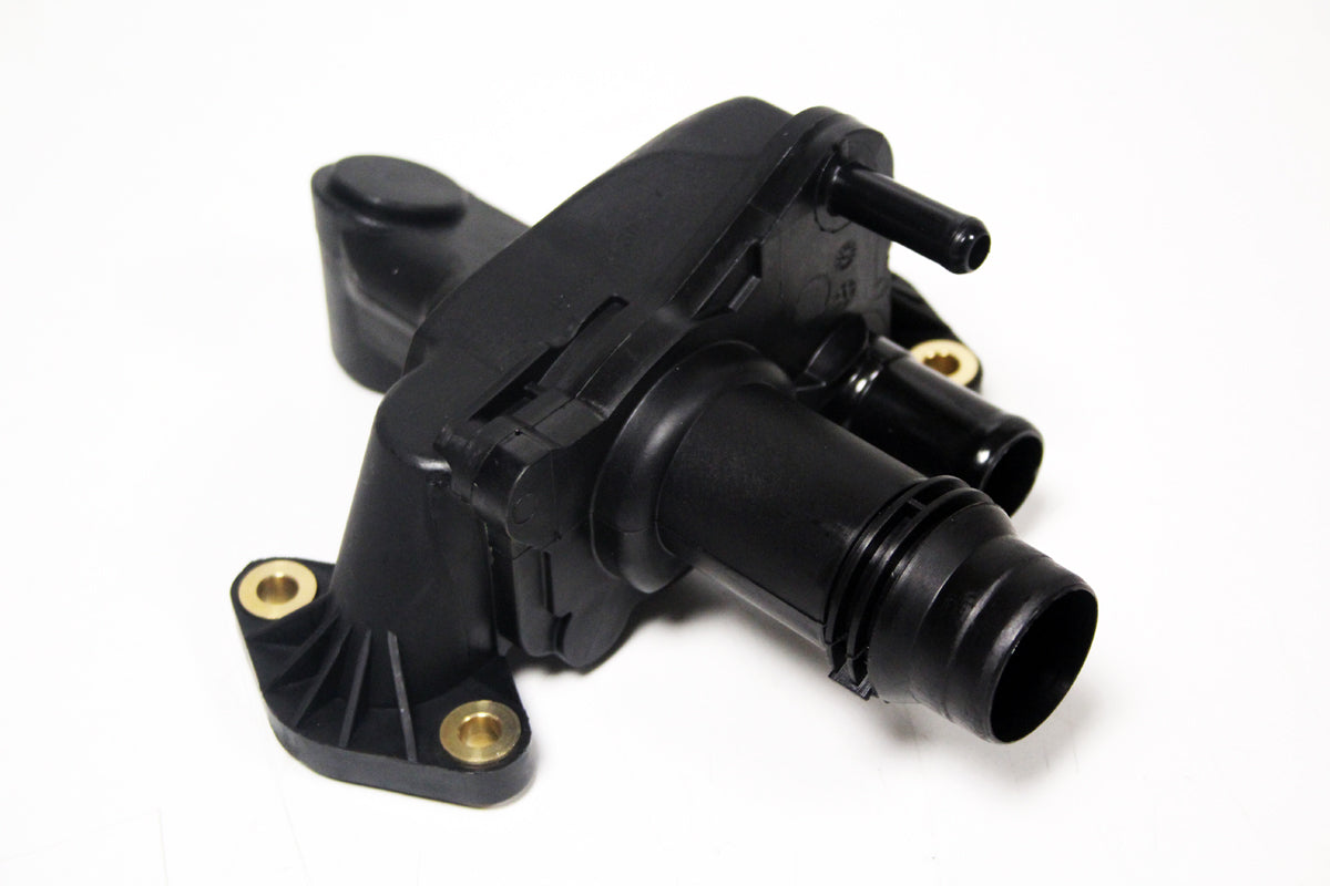 LR073372 - CONNECTION - WATER OUTLET - D3 - D4 - RR L405 - 2.7L LION - 3.0L TDV6