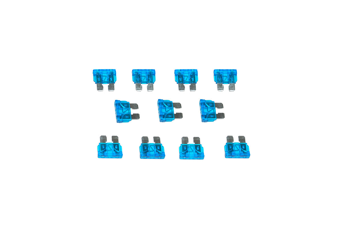 LR078829 - FUSE 15AMP BLADE -D1 - D2 - F1 - F2 - DEF - DEF07> - RR P38 - RRC From ALLMAKES