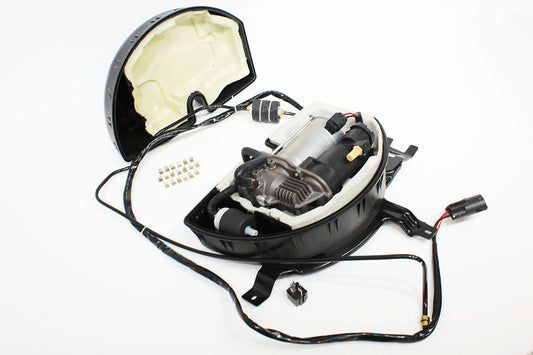 LR108984G - COMPRESSOR & HOUSING ASSEMBLY-SUSPENSION L405;L494 From AMK