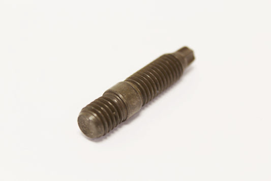LR113358 - STUD