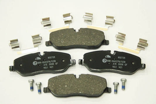 LR134694A - BRAKE PAD SET-FRONT L319;L320;L322;L462 From PR2 ATE