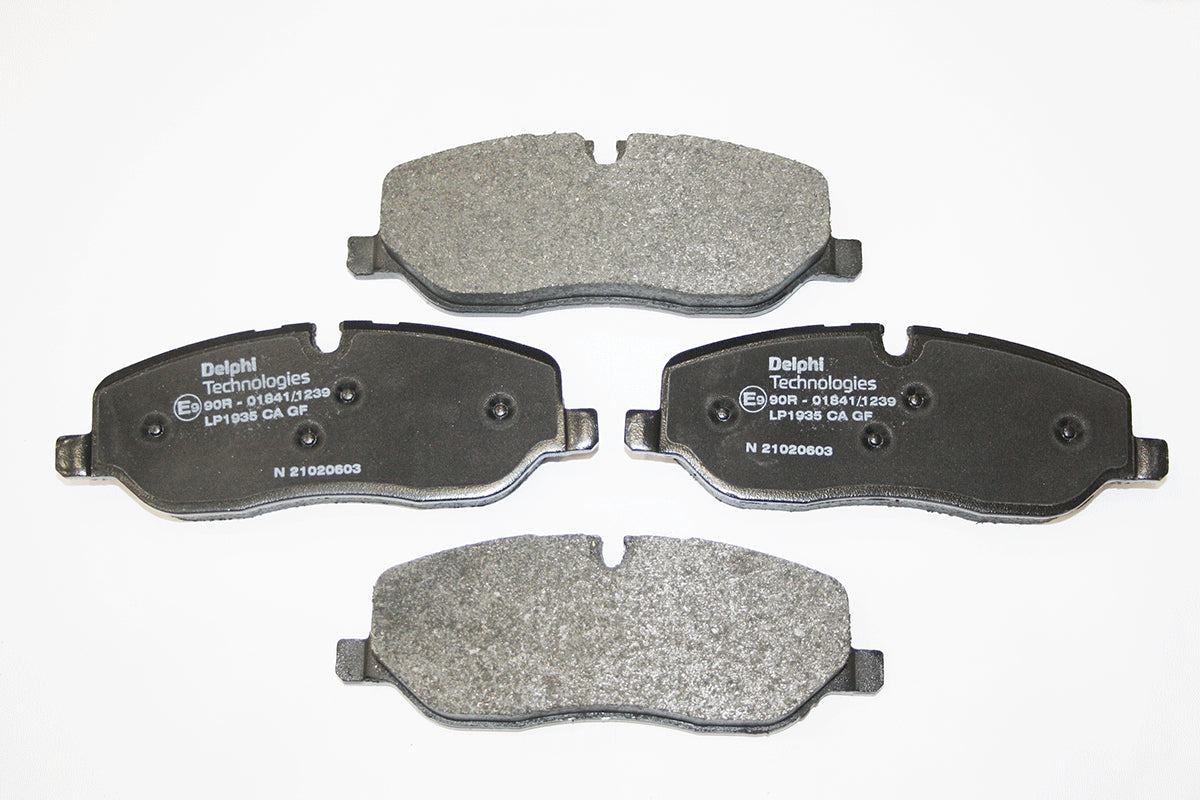 LR134694G -  BRAKE PAD SET FOR FRONT BRAKES - Suitable for Discovery 3, Discovery 4, Range Rover 02-09 & Range Rover Sport 05-09 From PR2 DELPHI