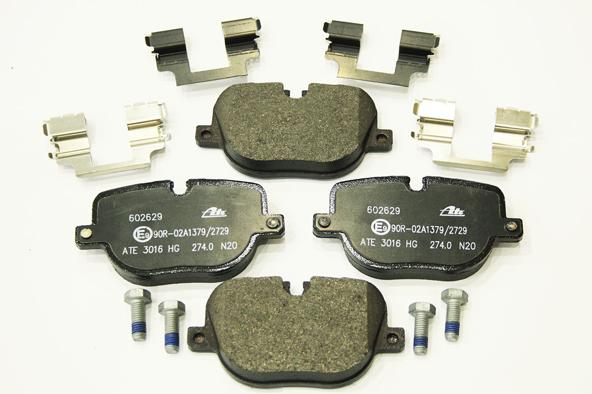 LR134882A - BRAKE PAD SET-REAR 4.4D 5.0SC  L320;L322 From ATE