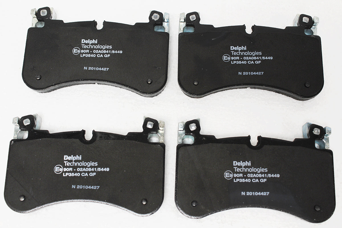 LR138646 - KIT - CALIPER BRAKE PAD From DELPHI