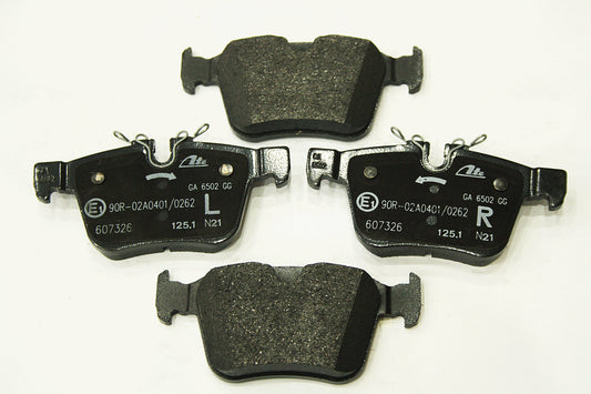 LR160459A - BRAKE PAD SET-REAR L550 From PR2 ATE