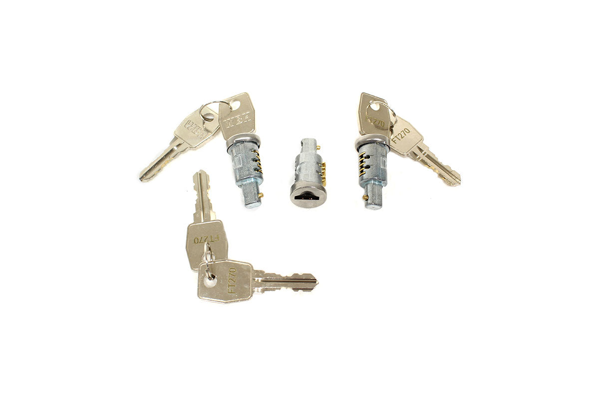 MTC6504 - LOCK AND KEYS - 3 BARRELS 2 KEYS - WITHOUT STEERING COLUMN LOCK - Suitable for Defender 1983-2006 From ALLMAKES