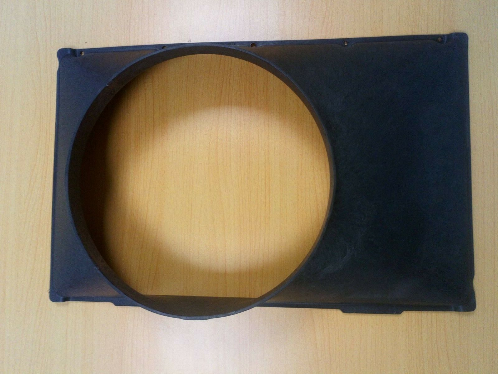 DEFENDER FAN COWL RADIATOR DIESEL UP TO 1989 MODEL YEAR PART NUMBER NRC3977