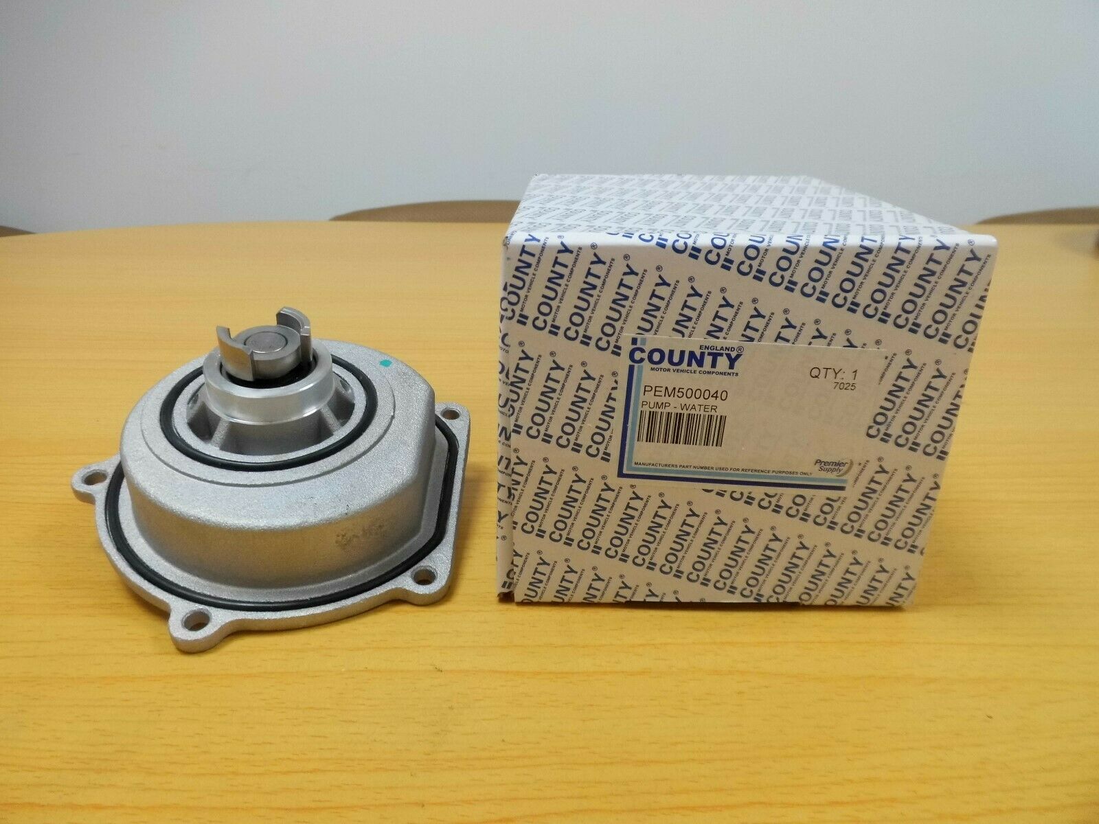 PEM500040 LAND ROVER DEFENDER, DISCOVERY 2 TD5 WATER PUMP
