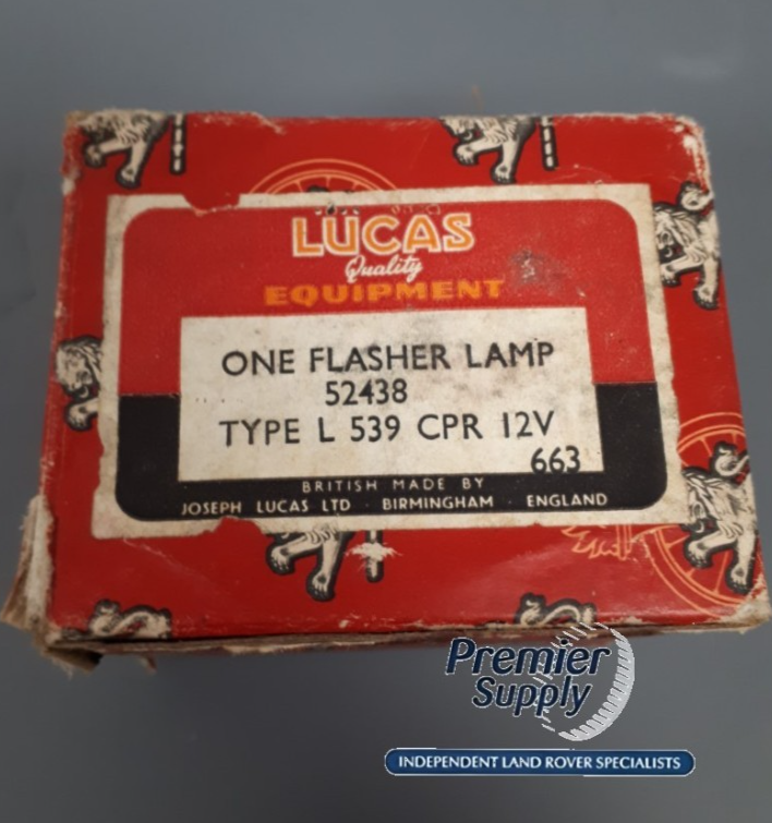 EARLY LAND ROVER SERIES LUCAS TYPE L639 INDICATOR LAMP WITH GLASS LENS 52438