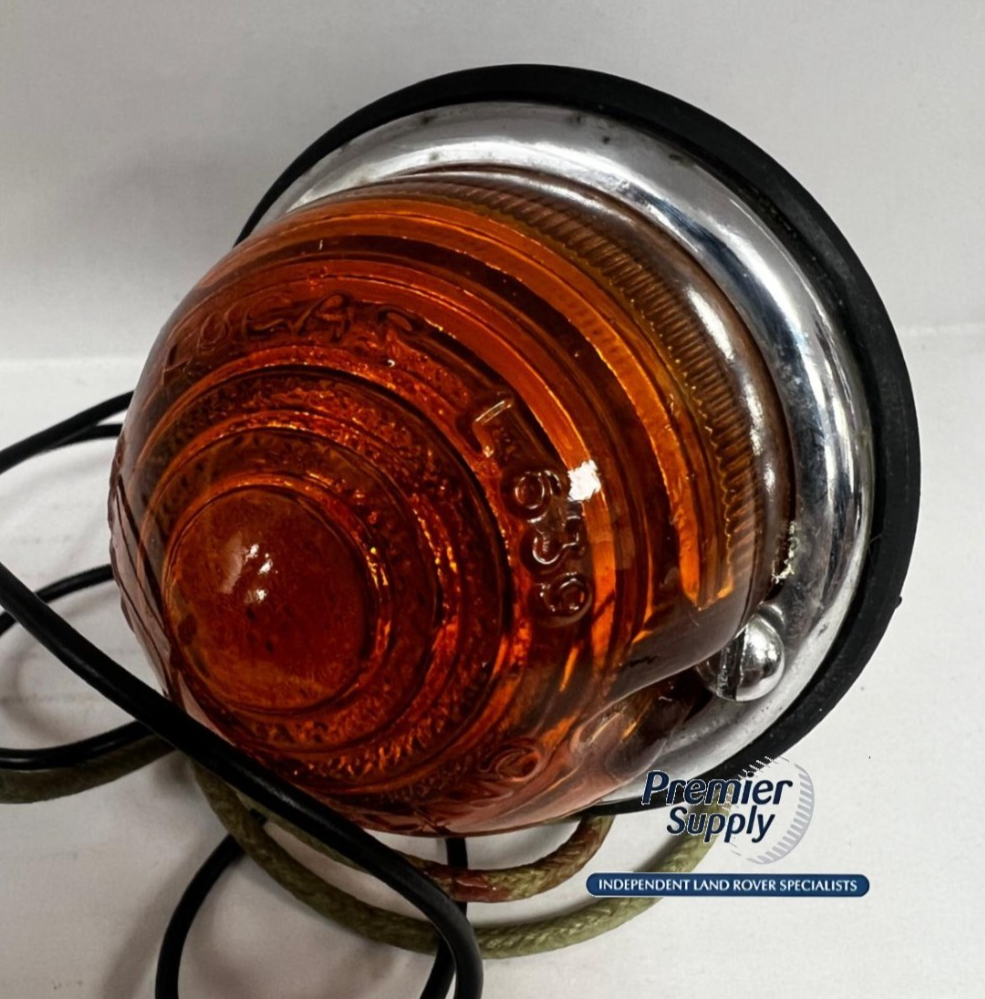 EARLY LAND ROVER SERIES LUCAS TYPE L639 INDICATOR LAMP WITH GLASS LENS 52438