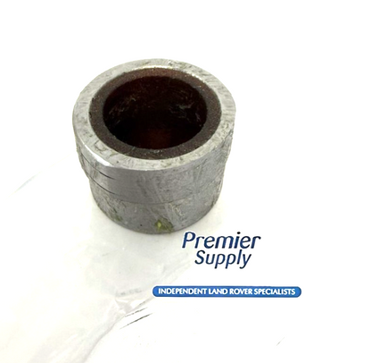 LAND ROVER DEFENDER SWIVEL PIN HOUSING & BUSH 8510267