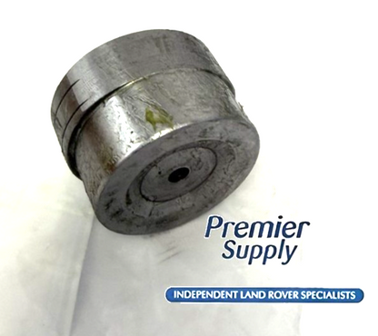 LAND ROVER DEFENDER SWIVEL PIN HOUSING & BUSH 8510267