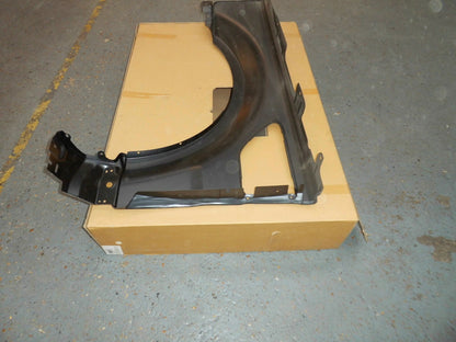 RANGE ROVER SPORT L320 - 2010 to 2013 RIGHT HAND FRONT WING FENDER LR015036