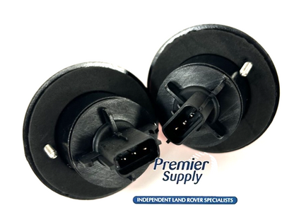 2x OEM WIPAC LAND ROVER DEFENDER REAR STOP/TAIL BRAKE LIGHT 95 onwards LR048200