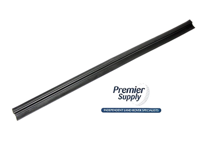 LAND ROVER DEFENDER L316 REAR DOOR FLOOR SEAL LR055354