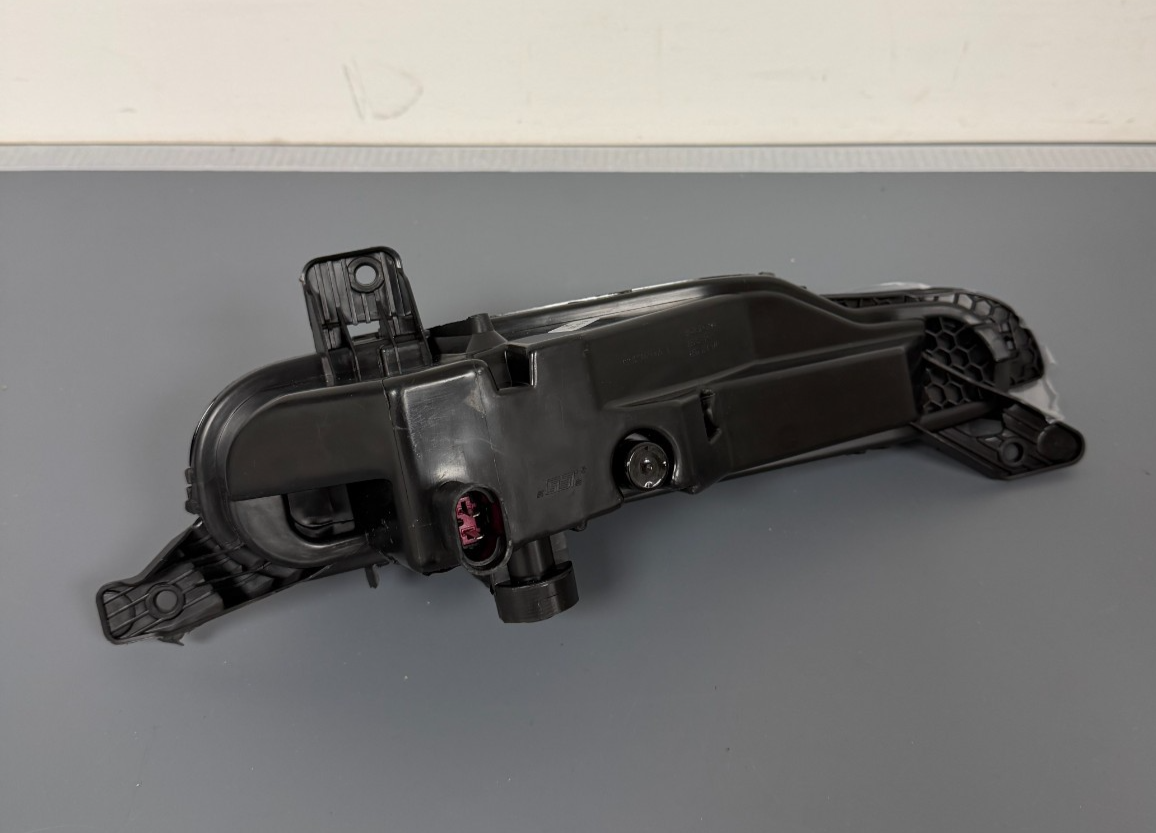 RANGE ROVER EVOQUE FRONT LEFT FOG LAMP LR072646