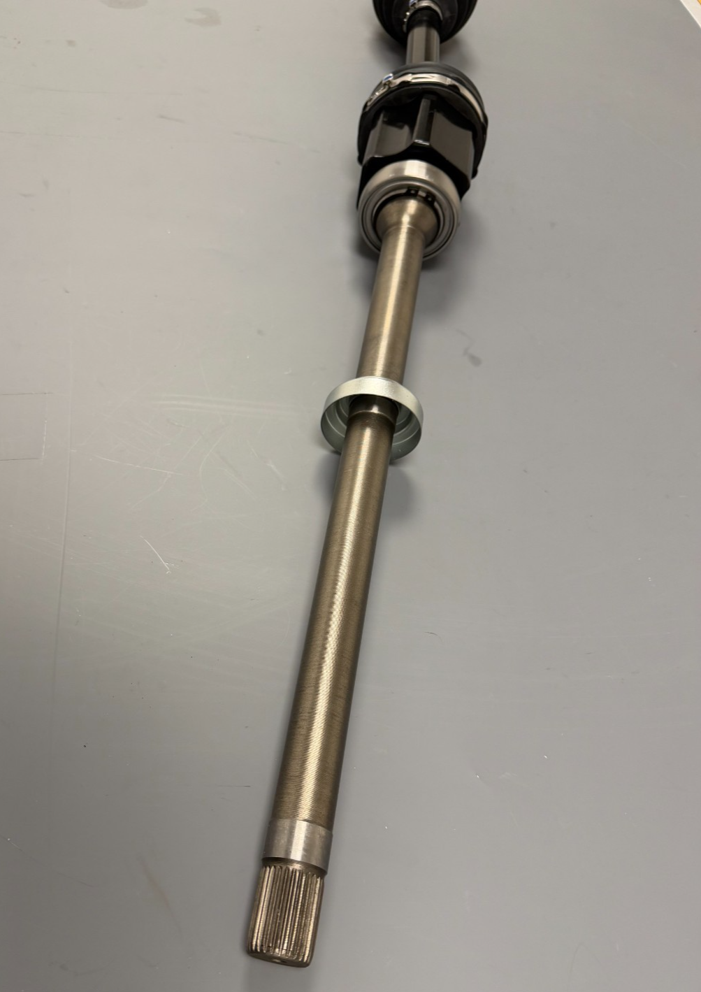 LAND ROVER DISCOVERY SPORT,EVOQUE FRONT RIGHT DRIVESHAFT LR180091