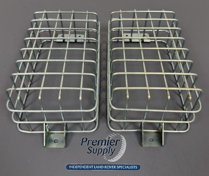 2x LAND ROVER REAR LIGHT GUARDS RRC2967