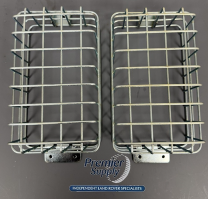 2x LAND ROVER REAR LIGHT GUARDS RRC2967