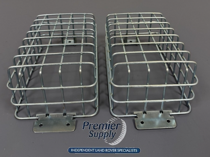 2x LAND ROVER REAR LIGHT GUARDS RRC2967
