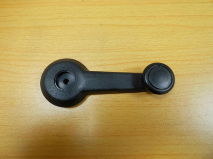 2 x LAND ROVER DEFENDER, R/R CLASSIC BLACK WINDOW REGULATOR HANDLE RTC3939PA