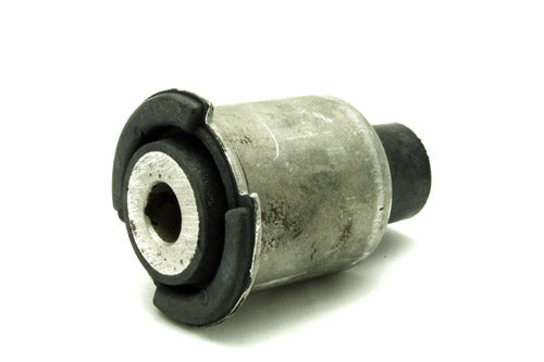 RGX000080 - BUSH - UPPER SUSPENSION ARM - FRONT AND REAR OF ARM - Suitable for Range Rover 02-09 From ALLMAKES