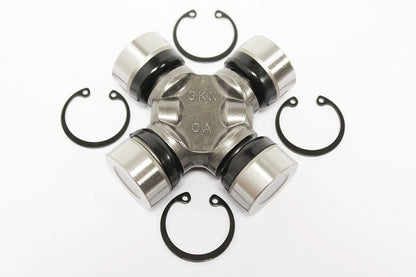 RTC3458G - UNIVERSAL JOINT NO GREASE NIPPLE- FR/ DEF/ DEF07 From PR2 GKN