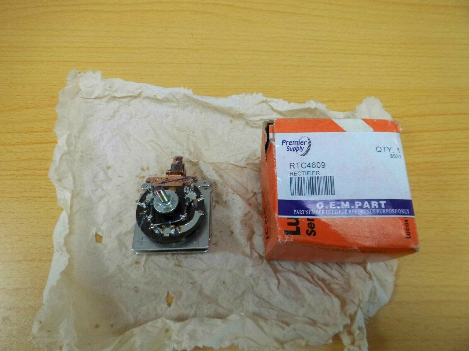 LAND ROVER SERIES 3 -  12V ACR BATTERY SENSED TYPE ALTERNATOR RECTIFIER RTC4609
