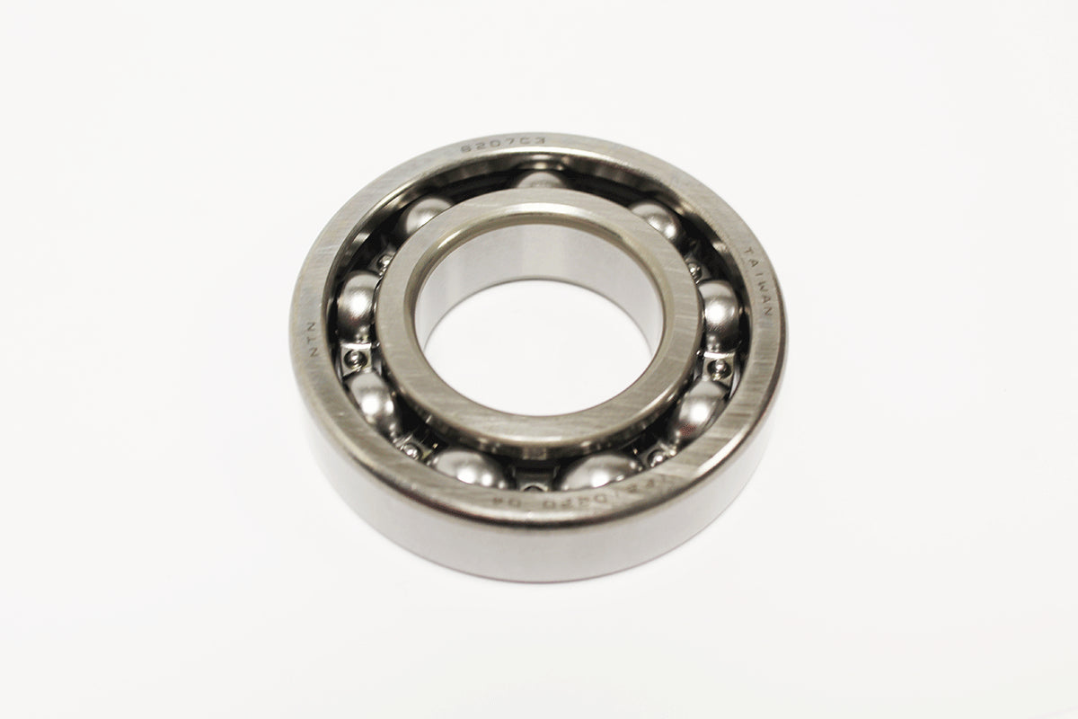 STC1130G - BEARING - OUTPUT SHAFT - TRANSFER BOX - Suitable for Discovery 1, Discovery 2, All Defenders, Range Rover Classic & Series 2 From PR2 NTN