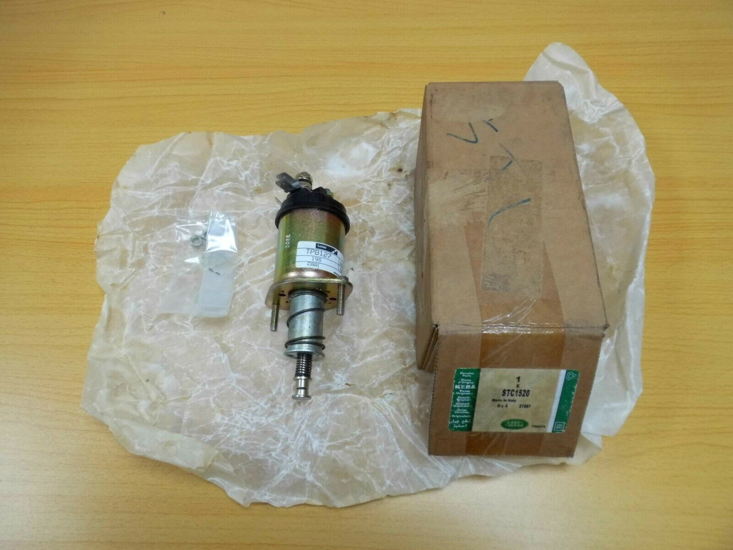 LAND ROVER  24 VOLT STARTER SOLENOID FOR LUCAS M45G/3M113 STARTER MOTOR STC1520