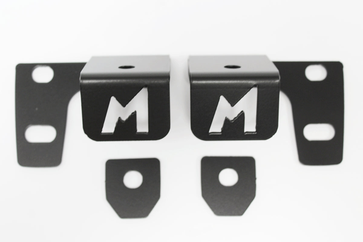 TF7220 - Pair of bulkhead light mounting brackets for Defenders
