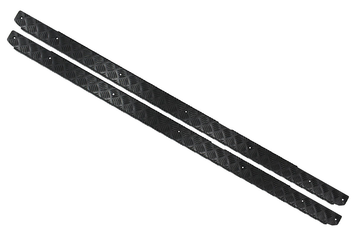 TF8222 - Silver chequer plate sills for Defender 110 SW & Double Cab