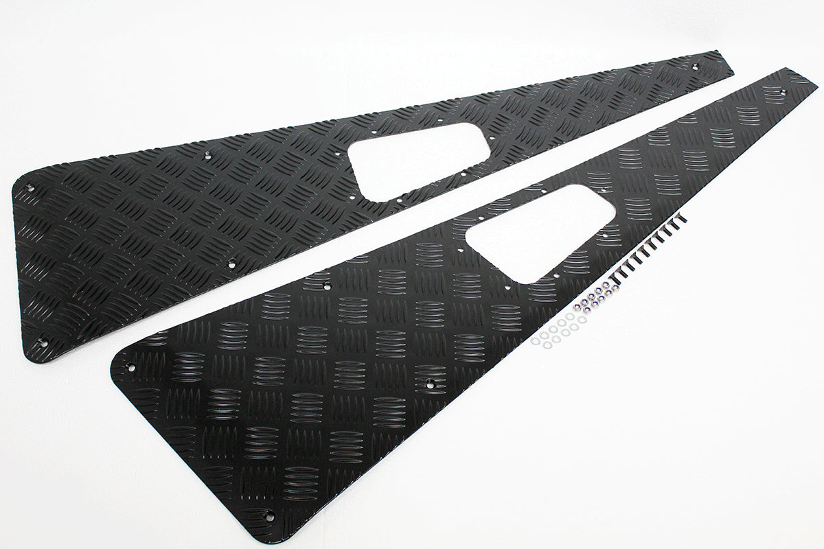 TF8228 - WING TOPS PAIR - CHEQUER PLATE - BLACK - NO AERIAL HOLE - PRE-2007 From TERRAFIRMA