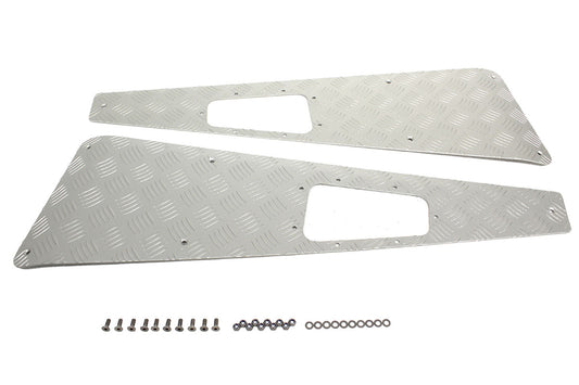 TF8231 - Silver chequer plate wing tops for 2007 on Defenders