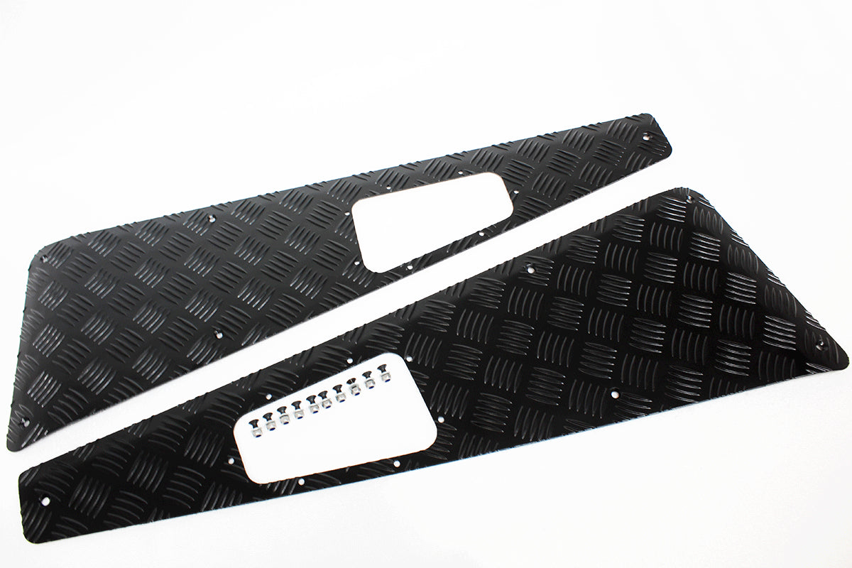 TF8232 - Black chequer plate wing tops for 2007 on Defenders