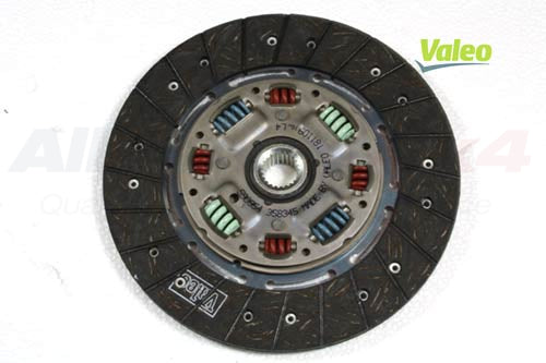 UQB000130 - CLUTCH PLATE - 200 TDI - 300TDI - 130 - LESS CATALYST 110 - Suitable for Defender 110 83-06, Defender 130 83-06 From PR2 VALEO