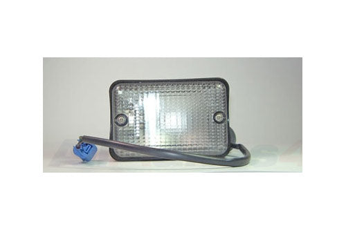 XFD100050 - REVERSING LAMPS  - > 1A 612404 - Suitable for Defender 1983-2006 From ALLMAKES