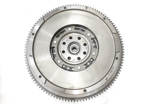 XR858375-G - FLYWHEEL 2.7D X200 From PR2 LUK