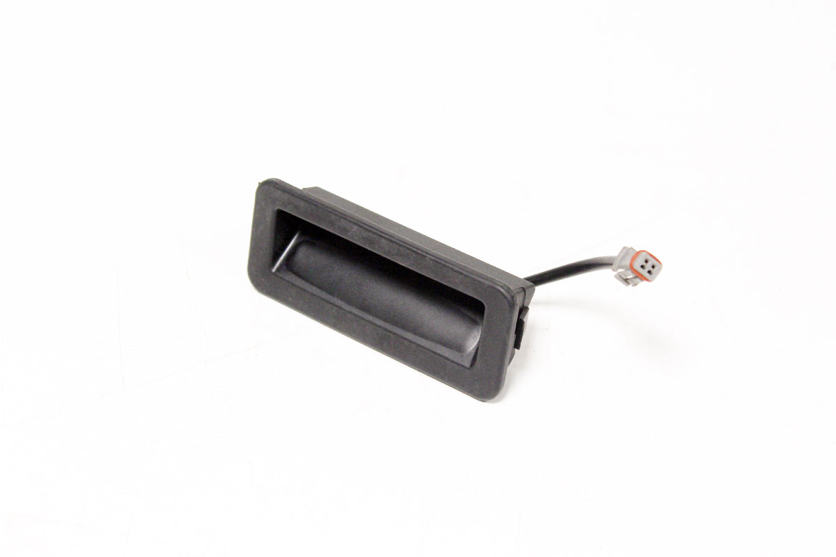 YUZ500020 - SWITCH ASSEMBLY - MICRO - TAILGATE RELEASE - SWITCH - Suitable for Range Rover Sport 05-09, Range Rover Sport 10-13 From ALLMAKES