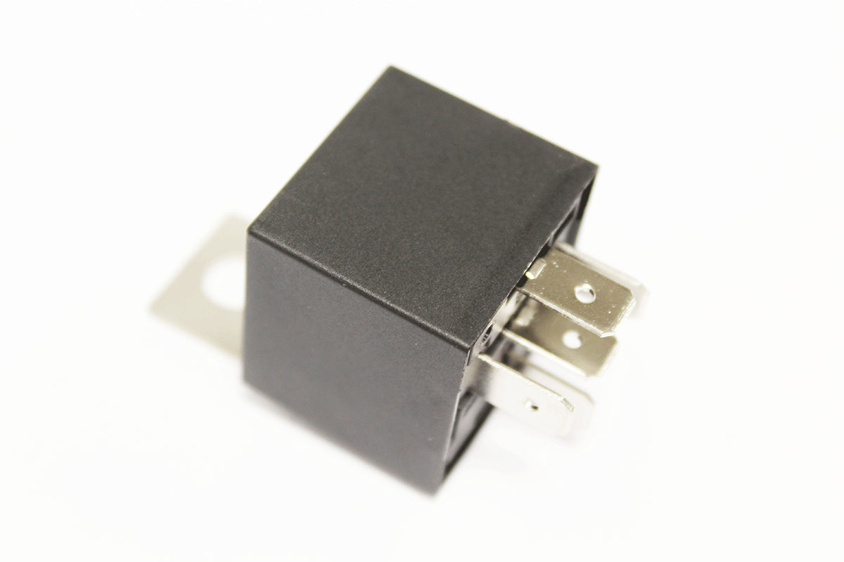 YWB10032L - RELAY - AUXILLIARY LIGHTING - GREEN - Suitable for Discovery 1, Defender 1983-2006, Range Rover Classic & Series 3 From ALLMAKES