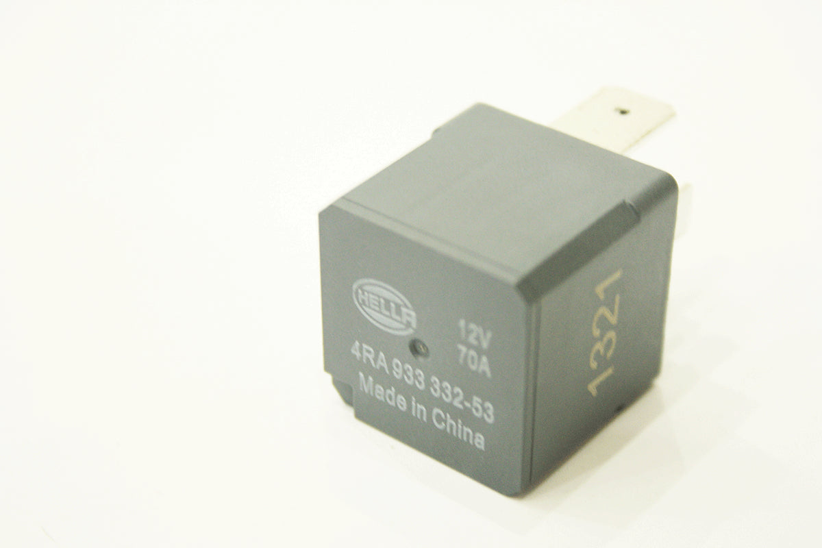 YWB500220G - RELAY - 70 AMP - Suitable for Discovery 3, Discovery 4, Defender 2007 Onwards, Evoque 12-18, Freelander 2, Range Rover 02-09, Range Rover 10-12, Range Rover 2013 Onwards, Range Rover Sport 05-09 & Range Rover Sport 10-13 From PR2 HELLA